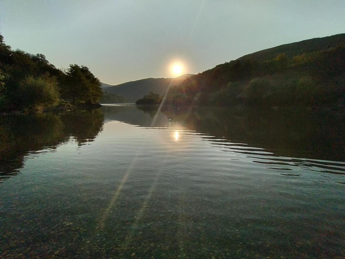 Vikendica Pored Drine Foca Handici Εξωτερικό φωτογραφία